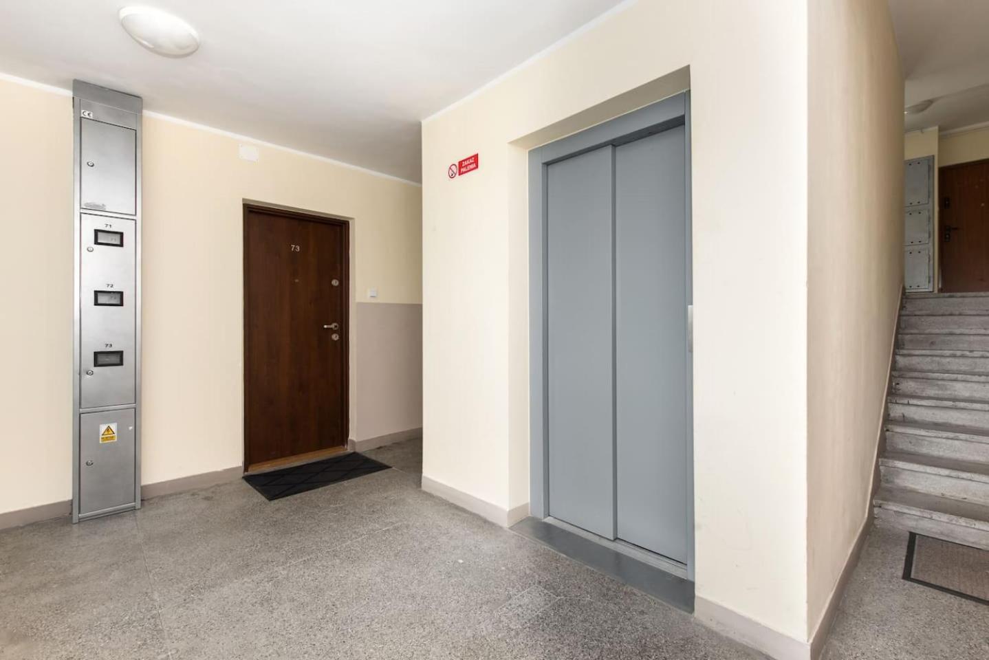Superapart Belwederska Room B Ministudio Varsóvia Exterior foto